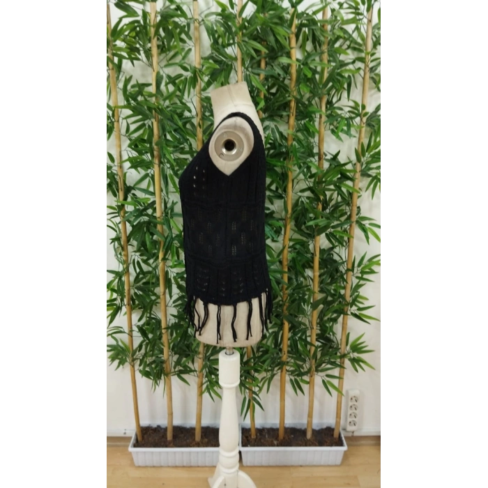 Kadın Askılı Yuvarlak Yaka önden Düğmelipüsküllü Triko Bluz