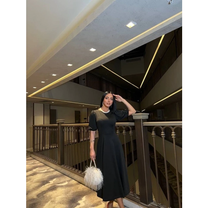 Kadın Bisiklet Yaka Kısa Kol Lastik Detay Uzun Elbise