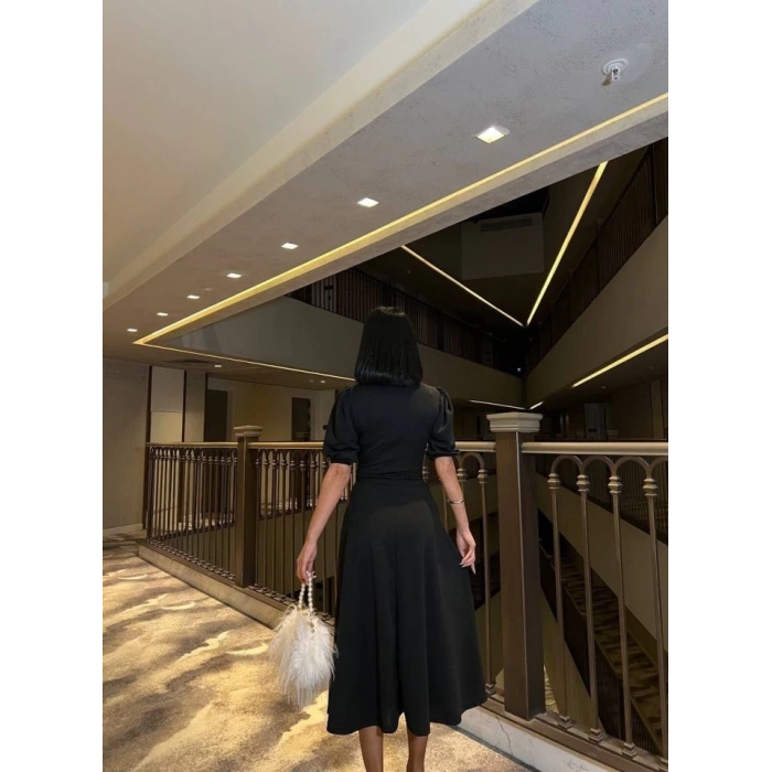 Kadın Bisiklet Yaka Kısa Kol Lastik Detay Uzun Elbise