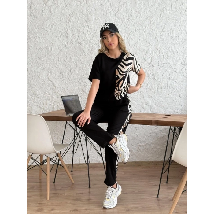 Kadın Bisiklet Yaka Kısa Kol Leopar Desen Bluz Ve Pantolon Ikili Takım