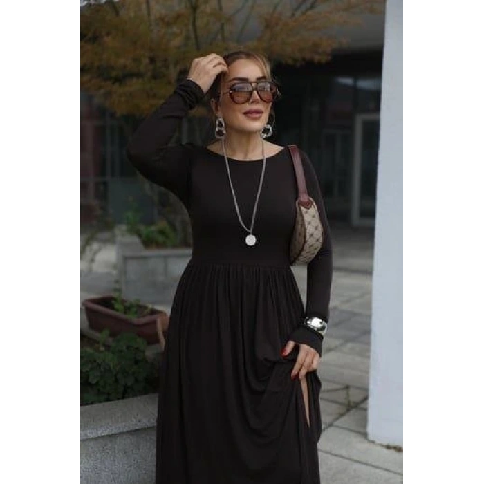 Kadın Kayık Yaka Sırt Dekoltesi Ve Yırtmaç Detay Maxi Boy Elbise