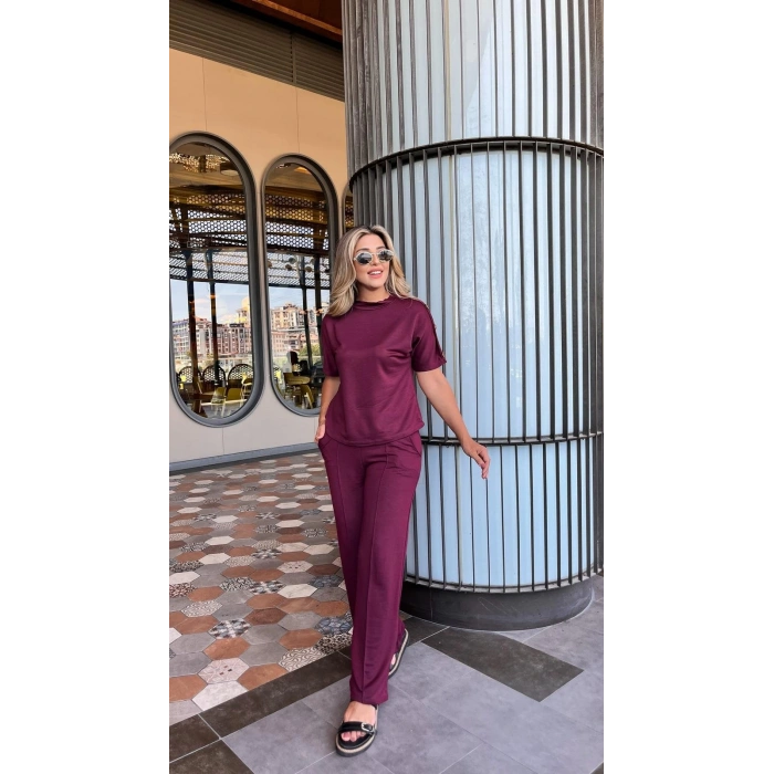 Kadın Kısa Kollu Bisiklet Yaka Omuzdan Düğmeli Viskon Iki Iplik Kısa Bluz Ve Pantolon Ikili Takım