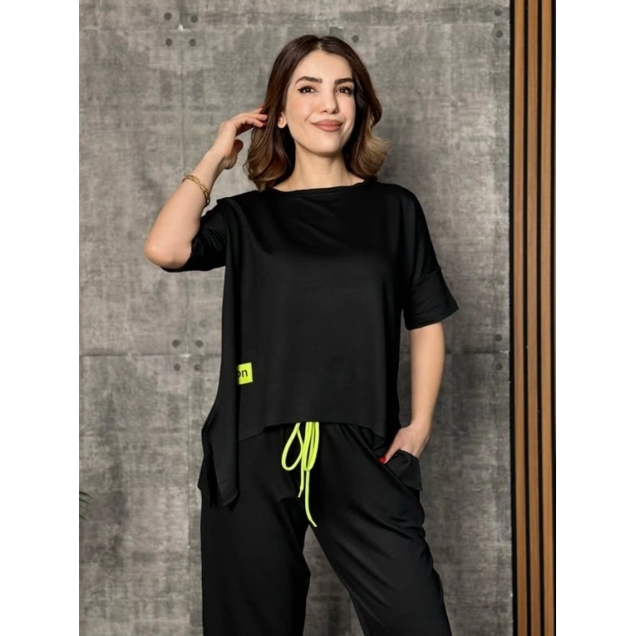 Kadın Kısa Kollu Bisiklet Yaka Viskon Iki Iplik Bluz Ve Pantolon Ikili Takım