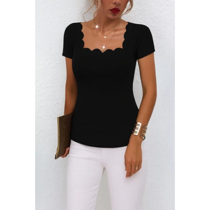 Kadın Kısa Kollu Kare Lazer Yakalı Janjan Krep Bluz