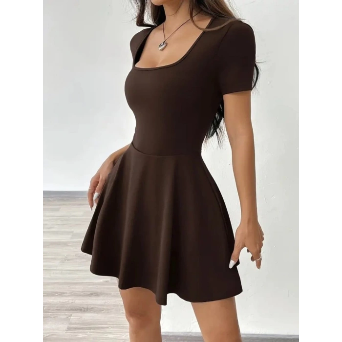 Kadın Kısa Kollu Kare Yaka Short Detaylı Cepli Dalgıç Elbise