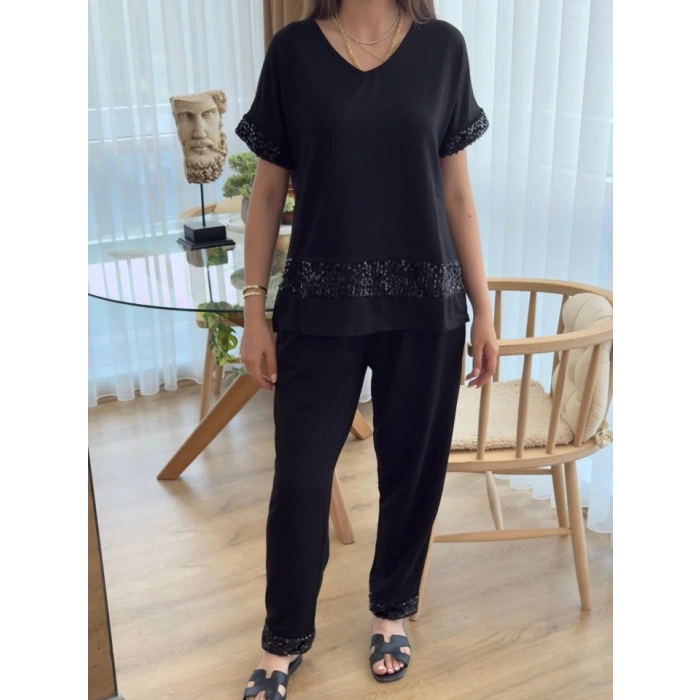 Kadın Kısa Kollu V Yakalı Pul Payetli Viskon Iki Iplik Bluz Ve Pantolon Ikili Takım