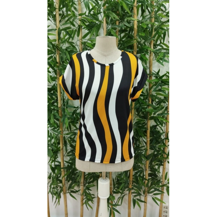 Kadın Kısa Yarasa Kol Bisiklet Yaka Süprem Bluz