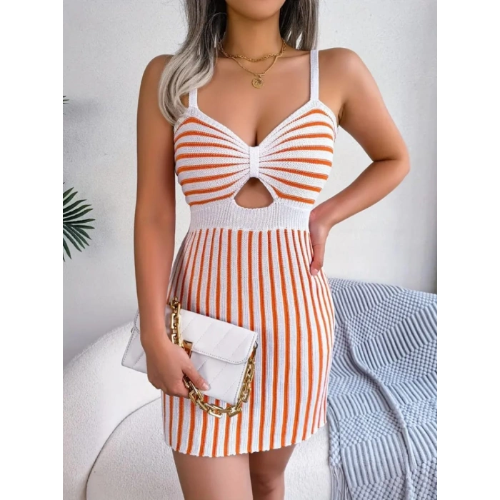 Kadın Kolsuz Askılı Pencere Detay şerit Desen Mini Triko Elbise