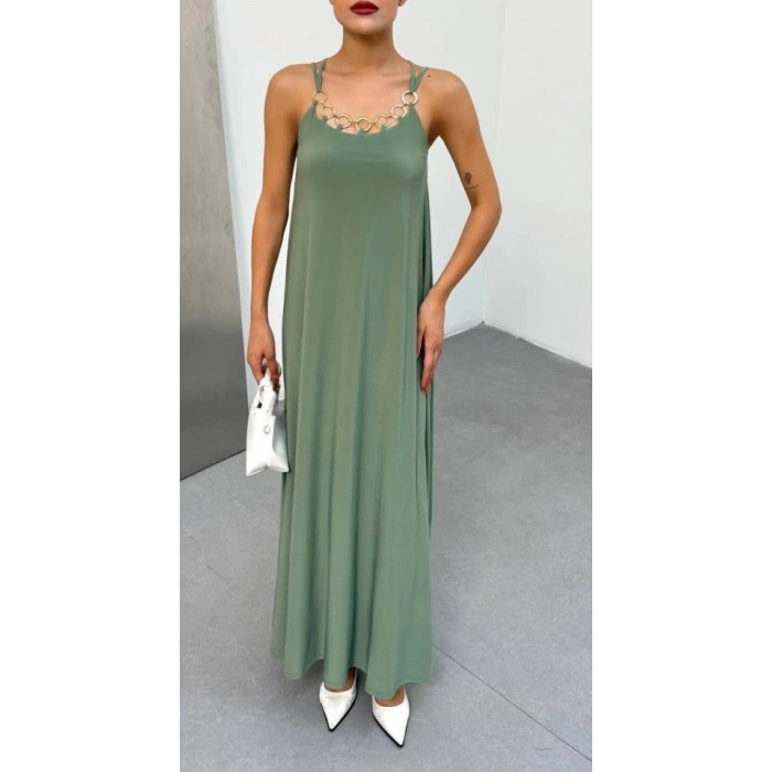 Kadın Omuz Askılı Kuş Gözü Zincir Detay Sandy Kumaş Maxi Boy Elbise