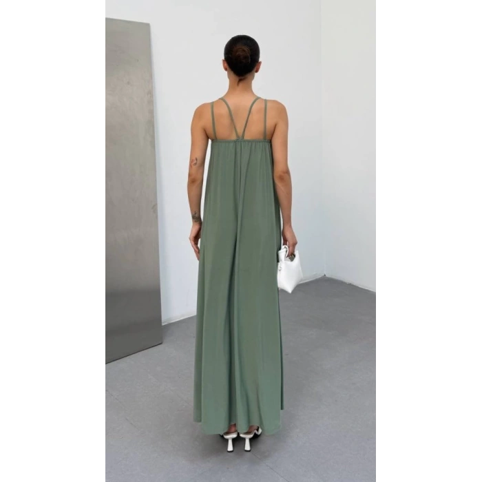 Kadın Omuz Askılı Kuş Gözü Zincir Detay Sandy Kumaş Maxi Boy Elbise