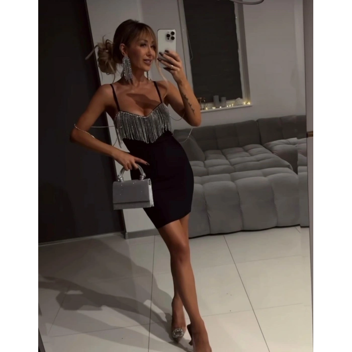 Kadın Omuz Askılı Taş Detay Mini Elbise