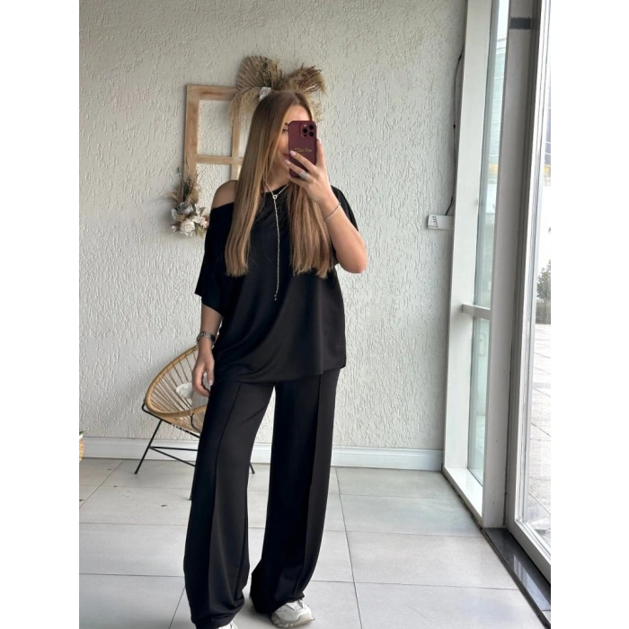 Kadın Tek Omuzdan Açık Geniş Kesim Viskon Iki Iplik Bluz Ve Pantolon Ikili Takım