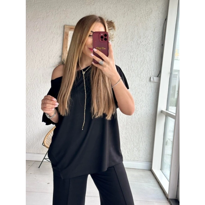 Kadın Tek Omuzdan Açık Geniş Kesim Viskon Iki Iplik Bluz Ve Pantolon Ikili Takım