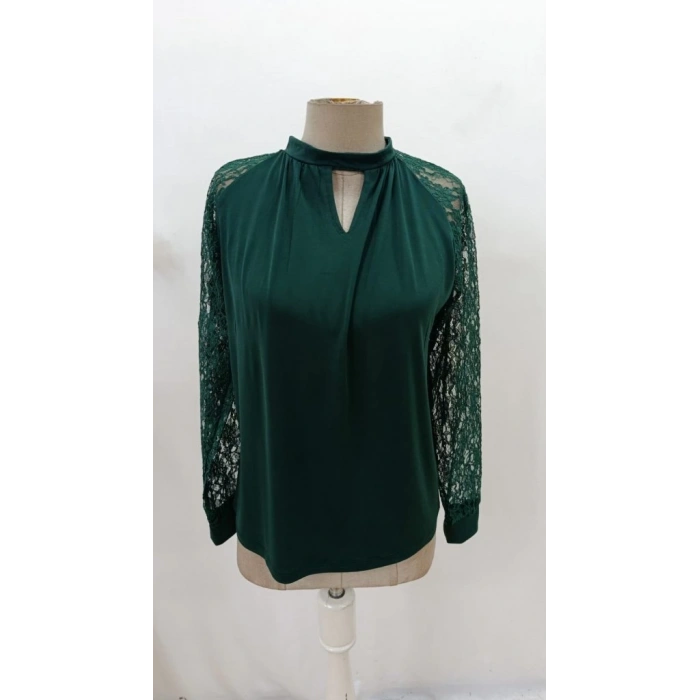 Kadın Uzun Dantel Kollu Yuvarlak Yakalı Sandy Bluz