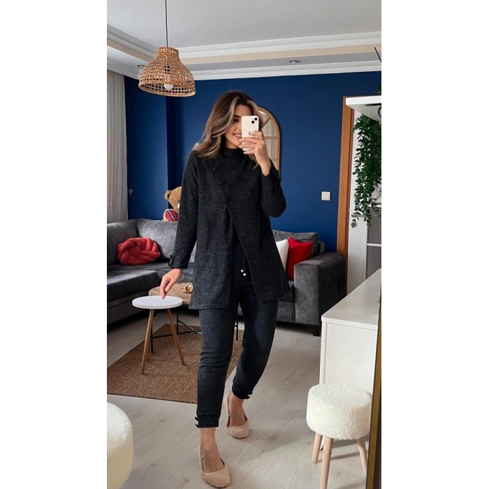 Kadın Uzun Kollu Balıkçı Yaka önden Düğmeli Bluz Ve Pantolon Yumoş Ikili Takım