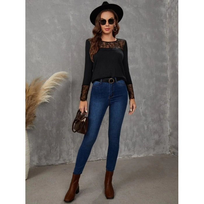 Kadın Uzun Kollu Bisiklet Yaka Dantel Detaylı Burgu Bluz