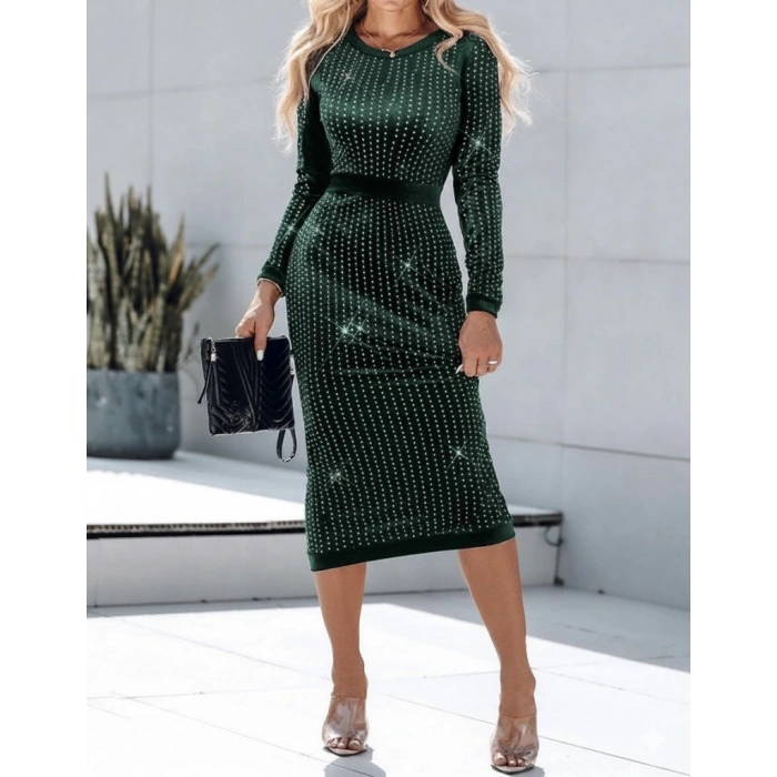 Kadın Uzun Kollu Bisiklet Yaka Taşlı Midi Kadife Elbise