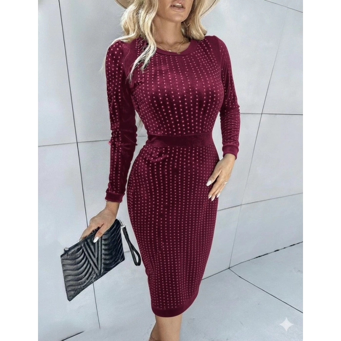 Kadın Uzun Kollu Bisiklet Yaka Taşlı Midi Kadife Elbise