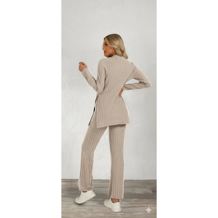 Kadın Uzun Kollu Bisiklet Yaka Yandan Yırtmaçlı şardonlu Kaşkorse Bluz Ve Pantolon Ikili Takım