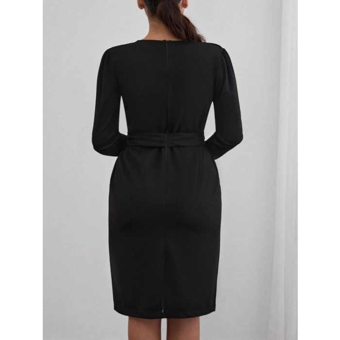 Kadın Uzun Kollu Düğme Detaylı Kendinden Kemerli Ithal Krep Elbise