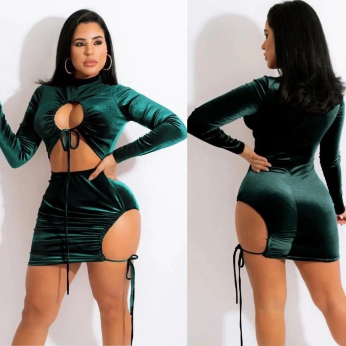 Kadın Uzun Kollu Full Dekolte Detay Kadife Kumaş Elbise