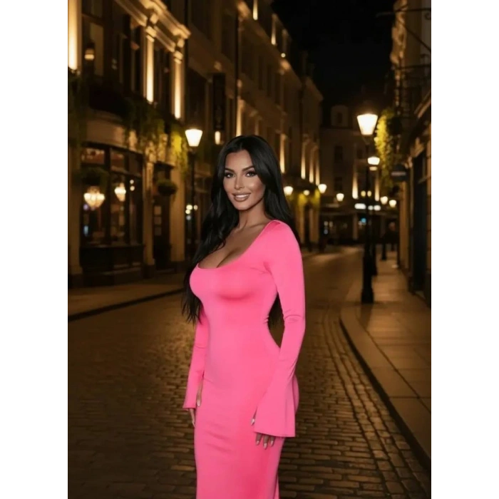 Kadın Uzun Kollu Kare Yaka Volanlı Manşet Detay Maxi Boy Elbise