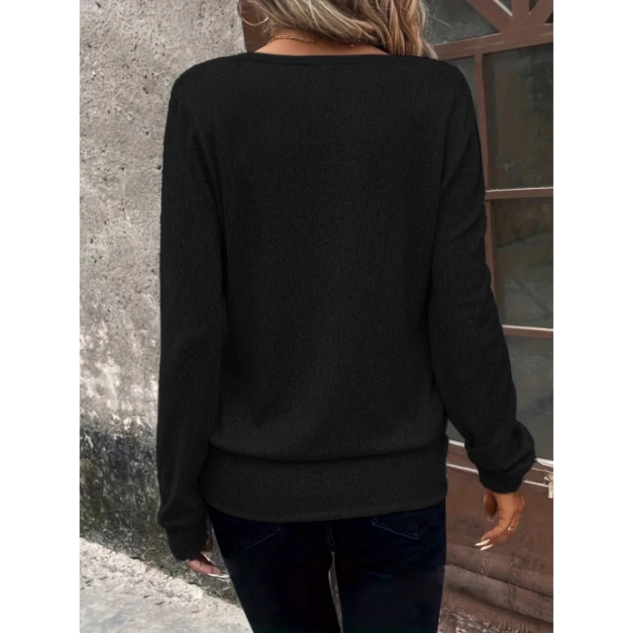 Kadın Uzun Kollu Kruvaze Yaka Kol Ve Etek Ucu Manşet Detay Yumoş Bluz