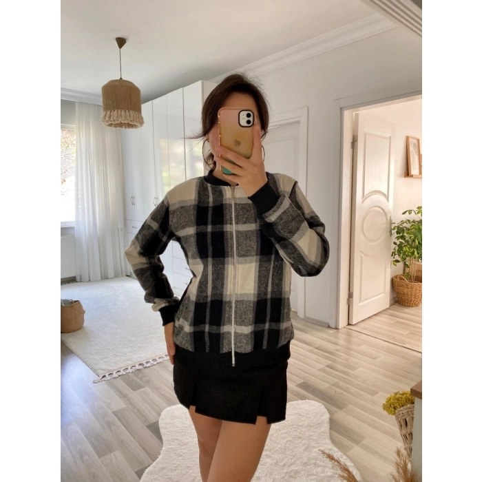 Kadın Uzun Kollu önden Fermuarlı Ekose Desenli Ceket