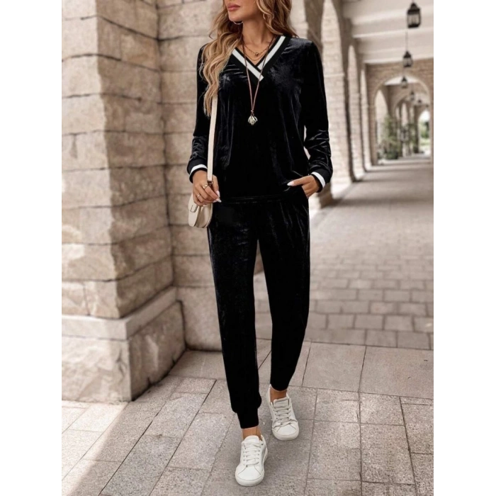 Kadın Uzun Kollu V Yaka Kadife Bluz Ve Pantolon Ikili Takım