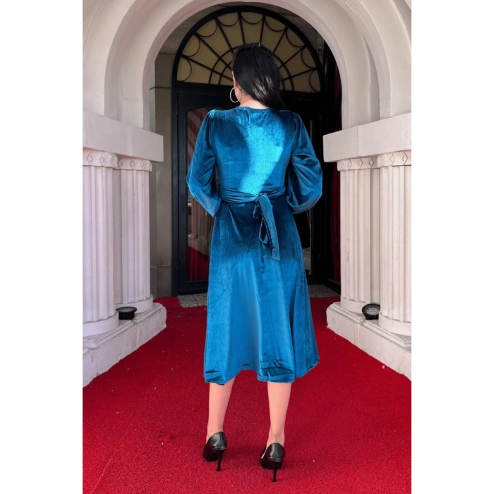 Kadın Uzun Kollu V Yaka Kuşak Dahil Kadife Kumaş Midi Boy Elbise