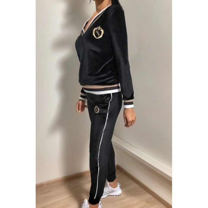 Kadın Uzun Kollu V Yaka Yakası Ve Kol Ağzı şerit Detay Kadife Takım