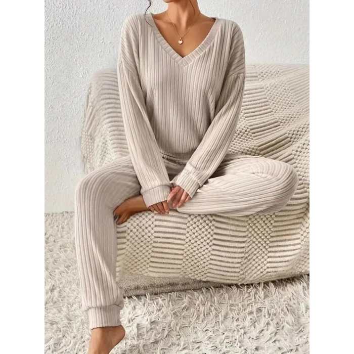 Kadın Uzun Kollu V Yakalı Kaşkorse Bluz Ve Pantolon Ikili Takım