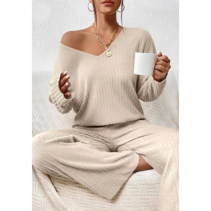 Kadın Uzun Kollu V Yakalı şardonlu Kaşkorse Bluz Ve Pantolon Ikili Takım