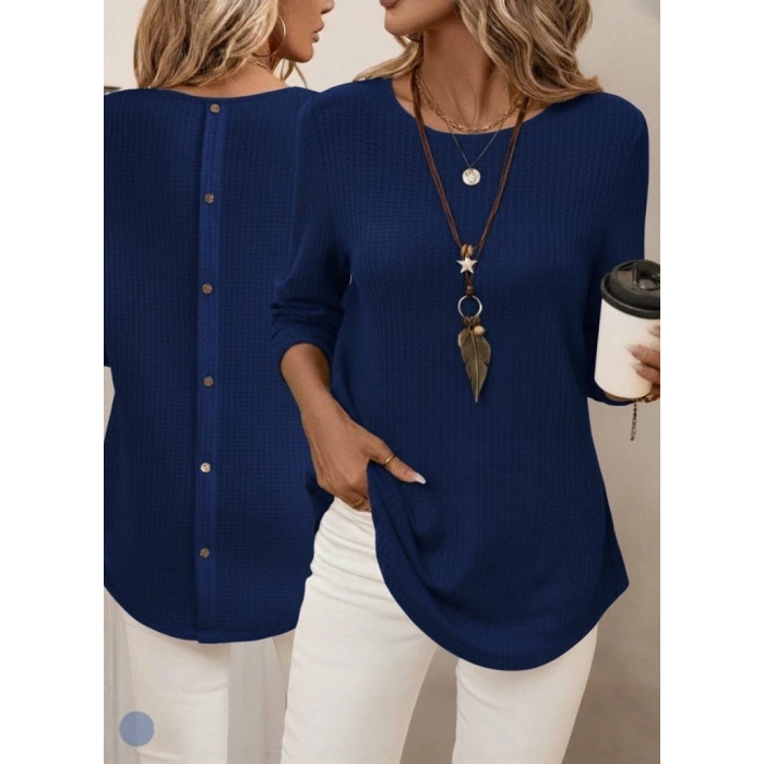 Kadın Uzun Kollu Yuvarlak Yaka Arkadan Düğmeli Waffle Bluz