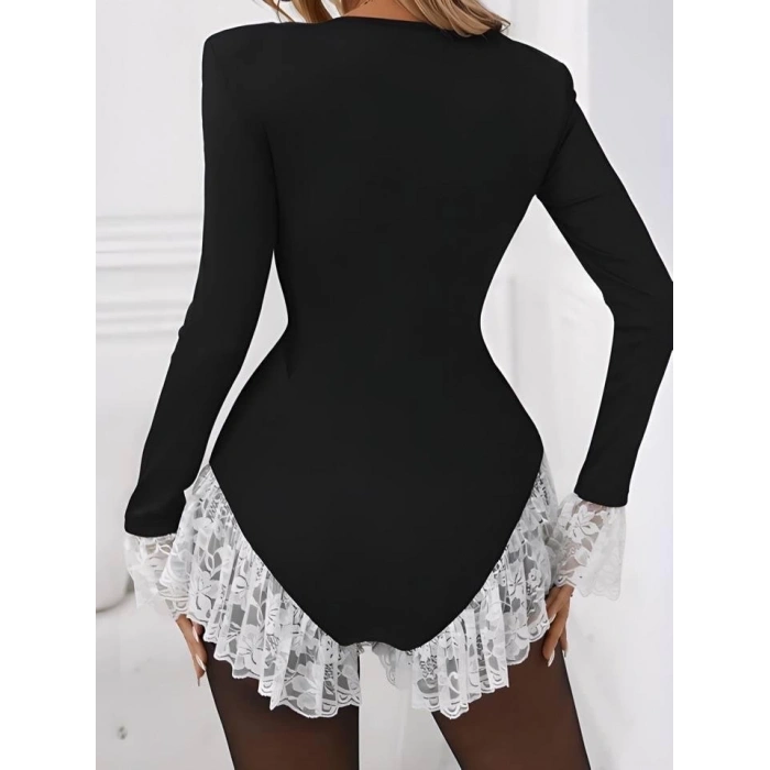 Kadın V Yaka Uzun Kollu Gizli Fermuar Dekolte Ve Dantel Volan Detay Mini şort Tulum