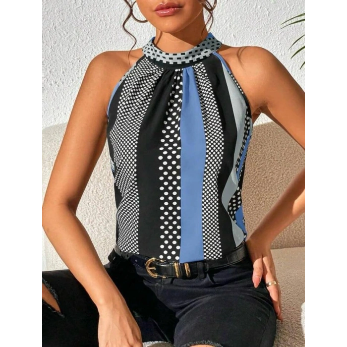 Kadın Yarım Balıkçı Yaka Kolsuz Mikro Bluz