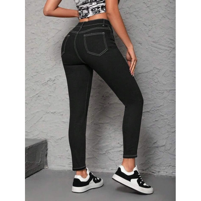 Kadın Yüksek Bel önden Düğmeli Dar Kesim Kot Pantolon