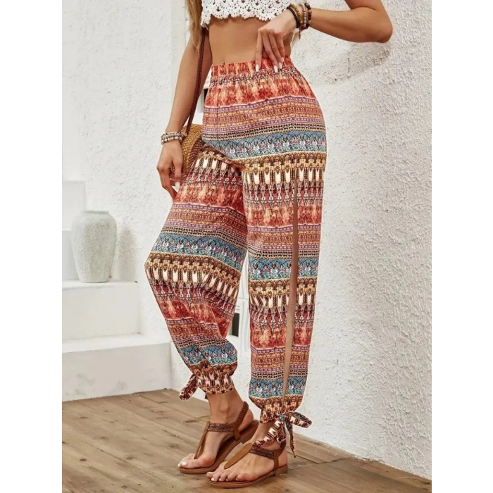 Kadın Yüksek Belli Yanlardan Yırtmaç Detaylı Desenli Bürümcük Pantolon