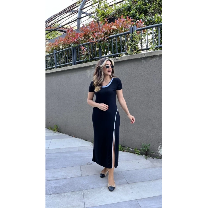 Kadın Yuvarlak Ribana Yaka Beyaz Yırtmaç Detaylı Viskon Tam Boy Elbise