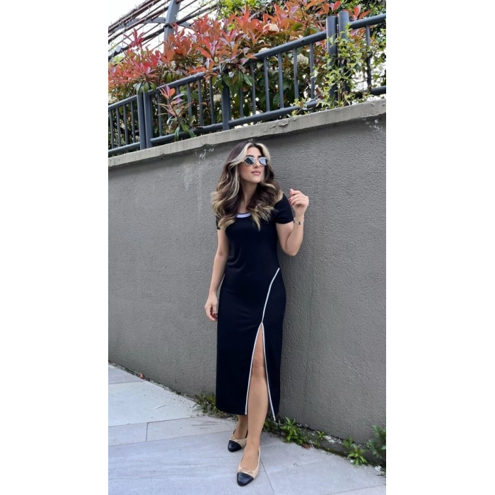 Kadın Yuvarlak Ribana Yaka Beyaz Yırtmaç Detaylı Viskon Tam Boy Elbise