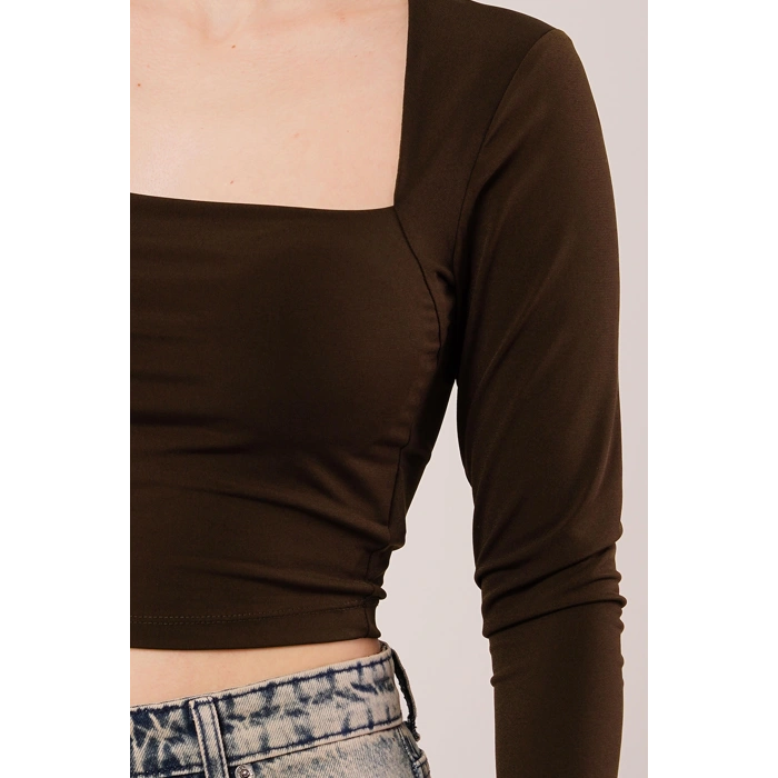 Kare Yaka Basic Kahverengi Bluz