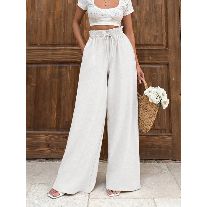 Keten bağcıklı beyaz pantolon