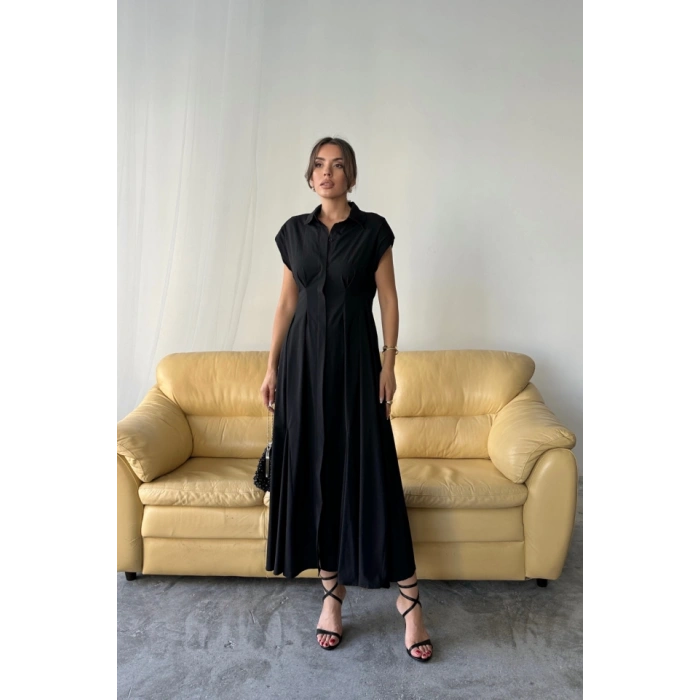 KOLSUZ VATKALI ÖNDEN DÜĞMELİBEL PENS DETAYLI POPLİN ELBİSE - Siyah