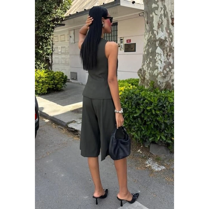 Midi Şortlu Ve Yelekli Viscon Takım 10167