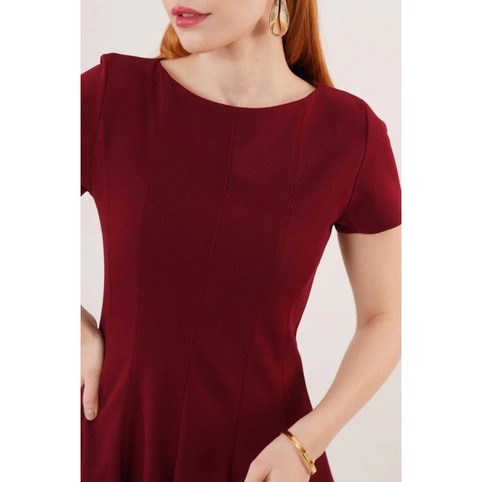 Önden Dikiş Detaylı Çan Model Bordo Elbise