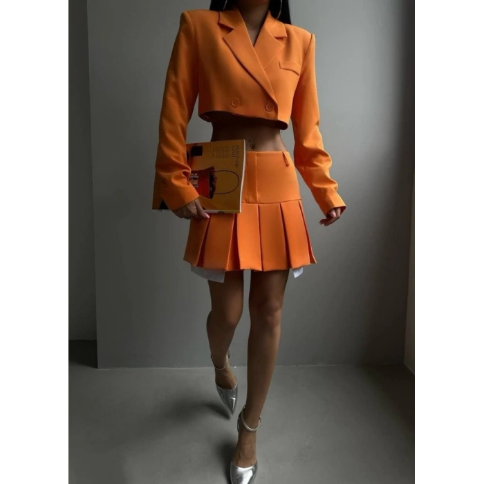 Pileli Etek Crop Ceket Takım