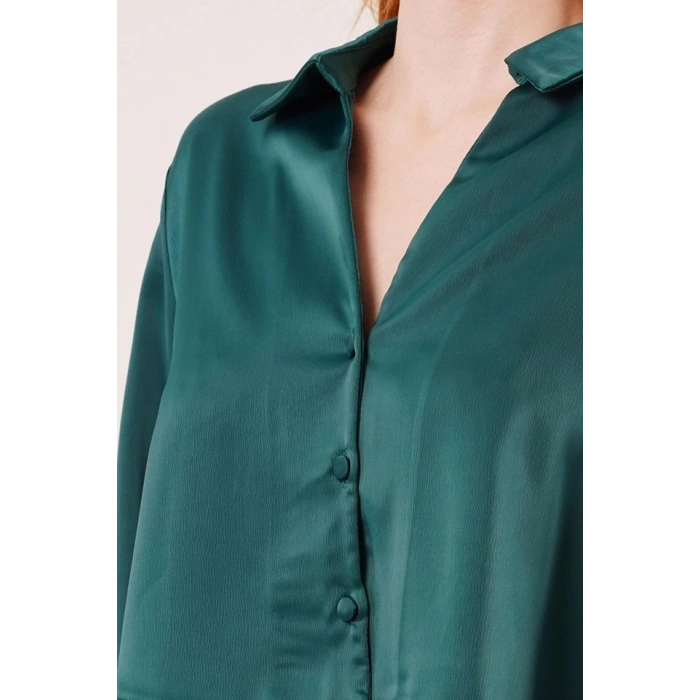 Saten Crop Model Yeşil Gömlek