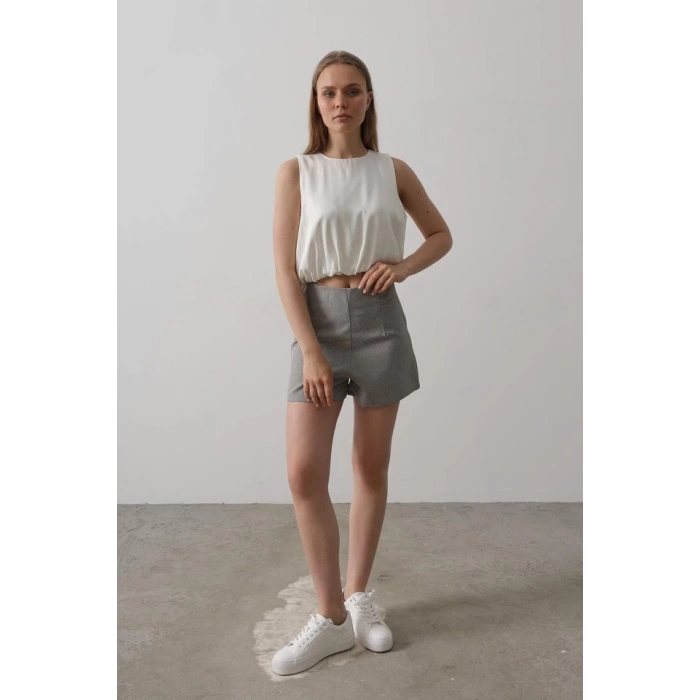 Saten Kolsuz Belki Lastikli Bluz - Ekru