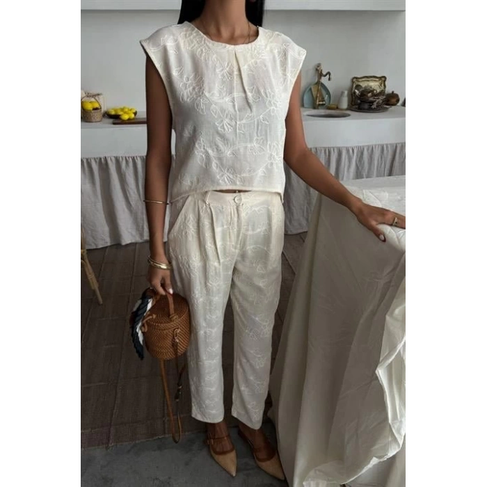 Shalina Süzüne Nakışlı Crop Takım 9796-08