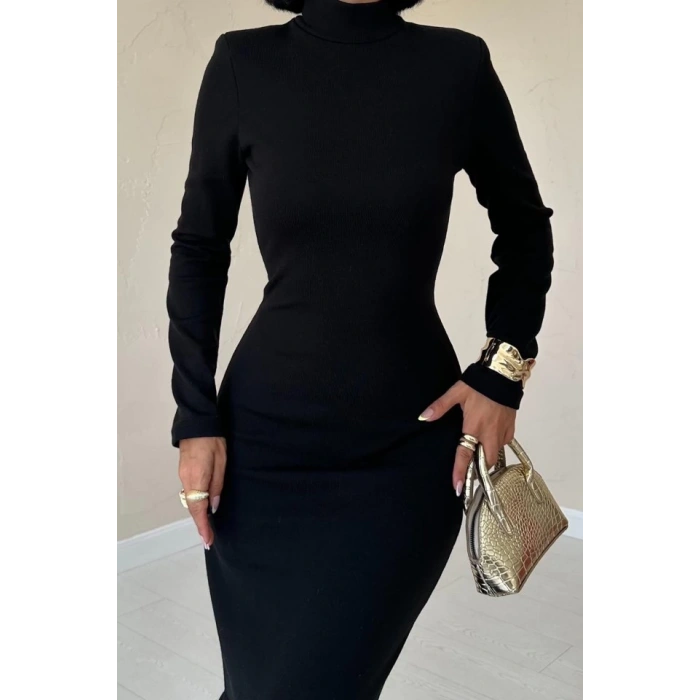 Siyah Eteği Garnili Triko Elbise